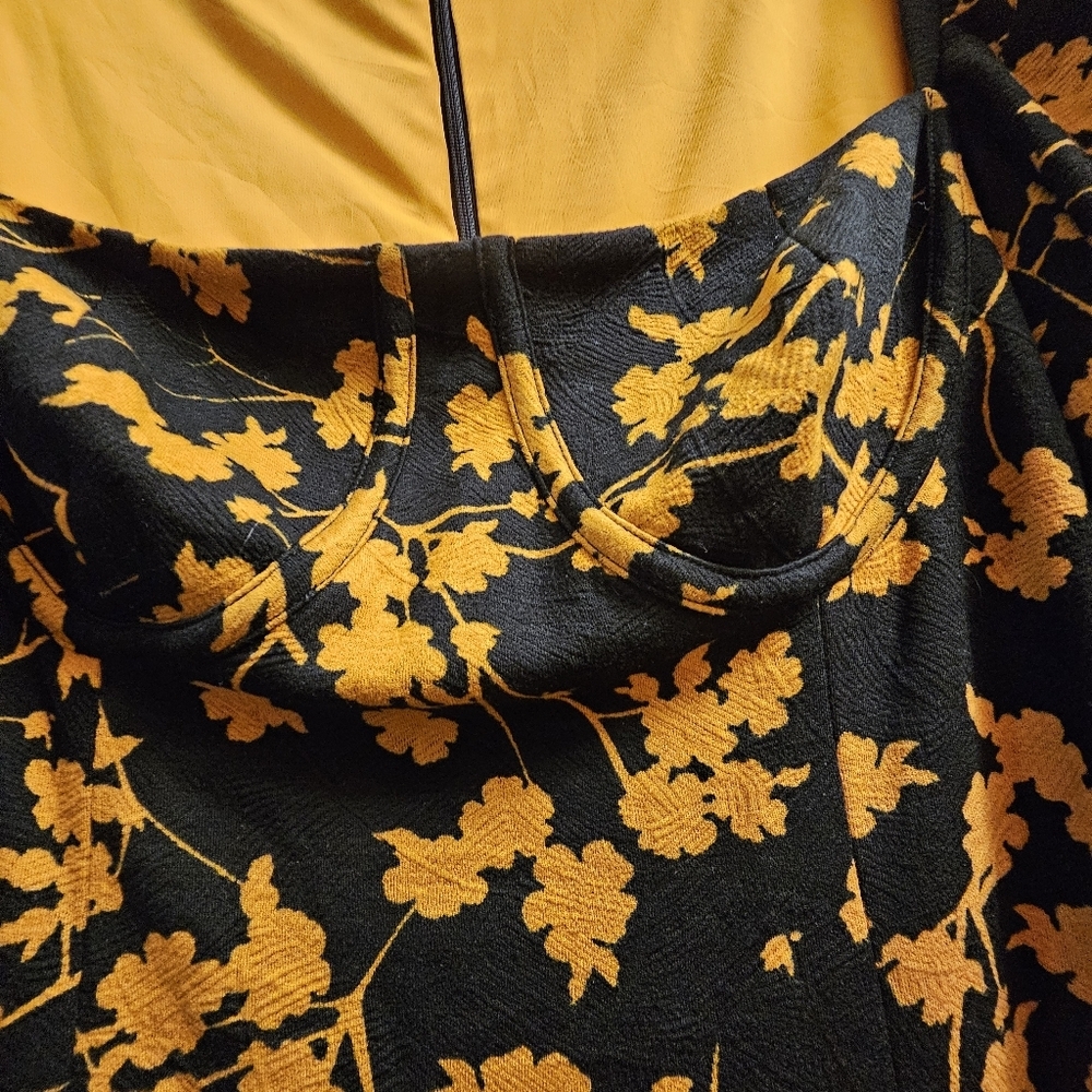 JNSQ Rue Dress - Picture 7 of 14